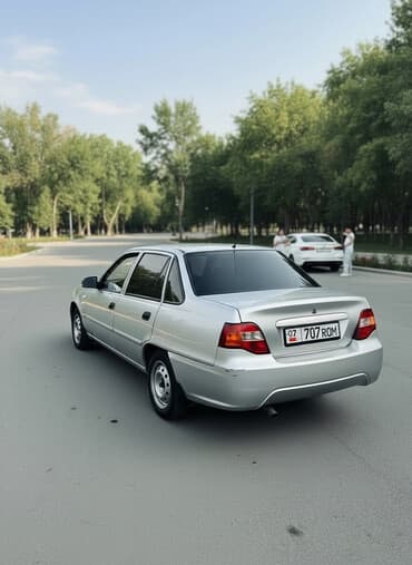 не рабочий авто: (((((2010. 1.5 8клапан Машина центр замок электро пакет 4 эшиктен — 3