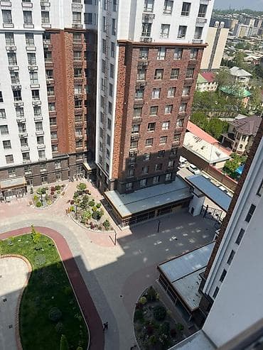 12 комнатные квартиры: 1 комната, 42 м², 12 этаж — 2