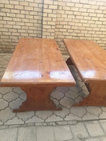 Кафеге коюлуучу столдор: Кафе үчүн үстөл, Колдонулган, Квадрат, Өзү алып кетүү — 1