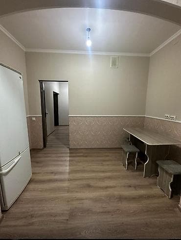 45: 1 комната, 45 м², 12 мкр 106 серия улучшенная, 7 этаж, Косметический ремонт — 2