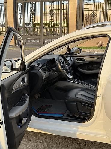 byd e9: Roewe Ei5: 2018 г., Робот, Электромобиль, Универсал — 5