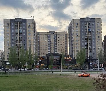 3 комнаты, 100 м², Элитка, 13 этаж, Дизайнерский ремонт