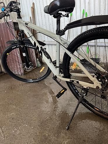 Горный велосипед 27.5" - Рама: алюминиевая, классическая геометрия