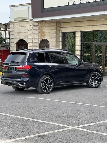 mazda 3: BMW X7: 2019 г., 3 л, Автомат, Бензин, Кроссовер — 5