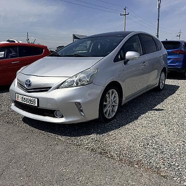 byd продажа авто: Toyota Prius V: 2015 г., 1.8 л, Автомат, Гибрид, Универсал — 4