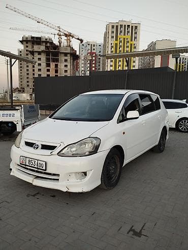 Транспорт: Toyota Ipsum: 2005 г., 2.4 л, Автомат, Бензин, Минивэн — 1
