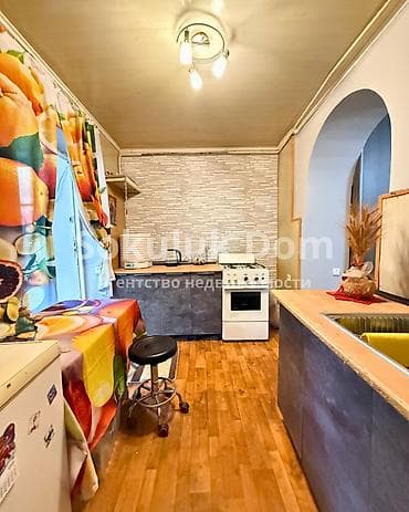 Кыймылсыз мүлк: 🏠Продается дом в г. Шопоков 🟡 Комнаты: 2 🟡Отопление — 4