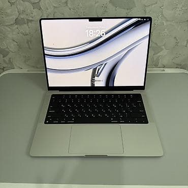 Ноутбуки Apple (MacBook): Apple MacBook Pro М4" (серебристый) - Дисплей 14.2" Liquid Retina XDR — 8
