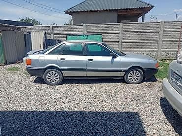 Audi 80: 1989 г., 1.8 л, Механика, Бензин, Седан