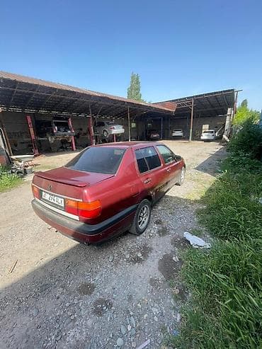 lexus 47: Volkswagen Vento: 1993 г., 1.8 л, Бензин — 2