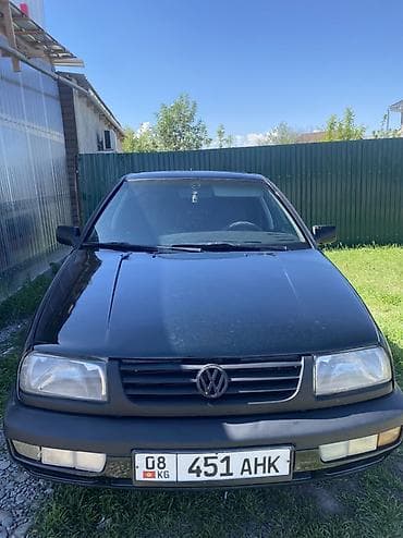 mini kuper: Volkswagen Vento: 1995 г., 1.8 л, Ручные, Газ, Седан — 4