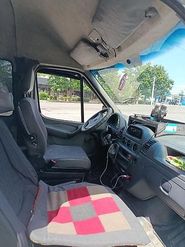 торпеда спринтер: Легкий грузовик, Mercedes-Benz — 6