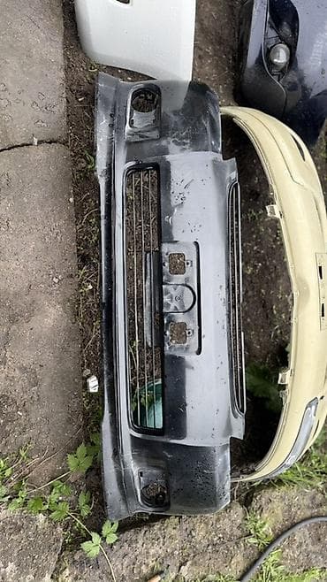 бампер 35: Бампер Toyota — 1