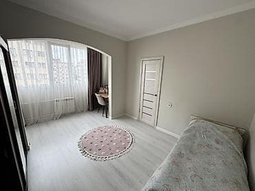 жал мкр: 3 комнаты, 100 м², 106 серия улучшенная, 8 этаж, Евроремонт — 5