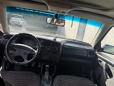 тойота ист кузовные детали: Volkswagen Vento: 1993 г., 1.8 л, Механика, Бензин, Седан — 8