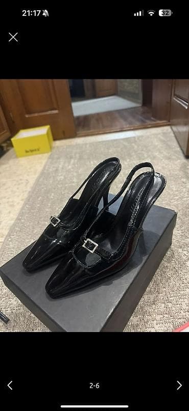 Лаковые женские туфли‑слингбэки на каблуке. - Цвет: черный, глянцевый — 1