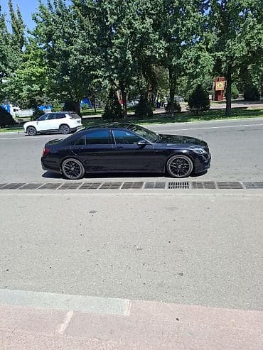 560 sec: Mercedes-Benz S-class AMG: 2018 г., 4 л, Автомат, Бензин, Седан — 6
