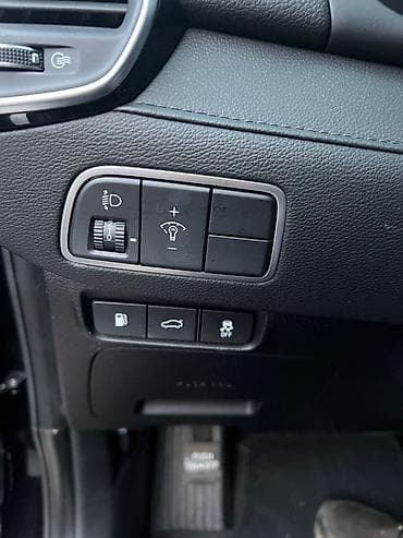 genesis 70: Hyundai Grandeur: 2019 г., 3 л, Автомат, Газ, Седан — 8