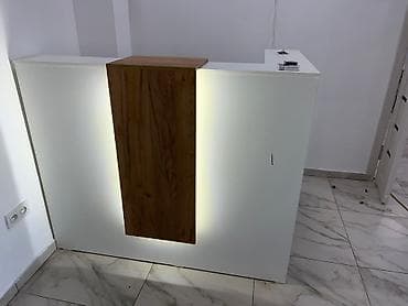 угалок устол: Столы ресепшен Администраторские столы Команда профессиональных — 10