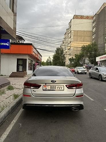 byd e7: Kia K5: 2019 г., 2 л, Автомат, Газ, Седан — 2
