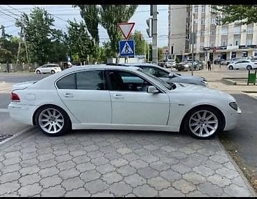 cadillac 700: BMW 7 series: 2007 г., 4.8 л, Типтроник, Бензин, Седан — 2