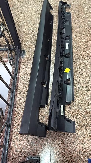 борт алюмин: Наружные накладки порогов Mercedes-Benz, 2019 г., Новый, Оригинал — 1