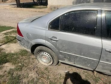 Транспорт: Ford Mondeo: 2001 г., 2 л, Автомат, Бензин, Седан — 9
