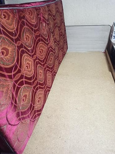 стол кыргыз: Продадим кровать вместе с матрасом б/у на матрасе есть большое — 10