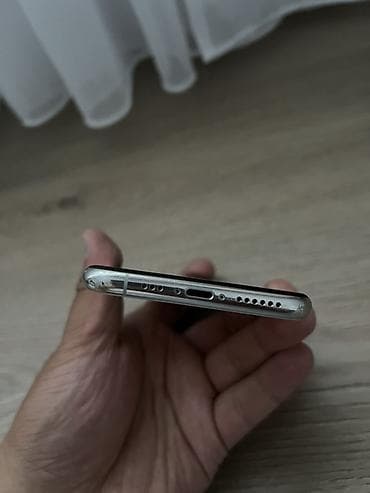 iphone xr 128гб: IPhone 11 Pro, Б/у, 64 ГБ, Серебристый, Защитное стекло, Чехол, 78 % — 3