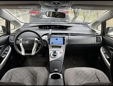 Toyota: Toyota Prius: 2014 г., 1.8 л, Вариатор, Гибрид, Хэтчбэк — 5