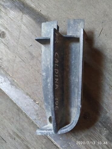 Toyota Caldina Заглушка бампера Тойота Калдина заглушка бампера FR -