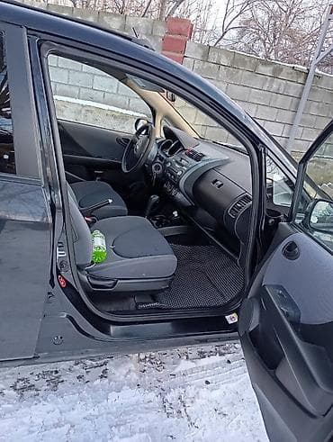 фит 14: Honda Fit: 2004 г., 1.3 л, Автомат, Бензин, Хэтчбэк — 3