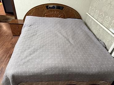дф: Спальный гарнитур, Б/у, Двуспальная кровать, Шкаф, Тумба, Другая страна производитель, МДФ, Самовывоз, цвет - Коричневый — 2