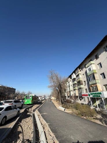 Гаражи: 2 комнаты, 45 м², Индивидуалка, 4 этаж, Косметический ремонт — 1