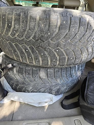 stud 100: Зимние шипованные шины Bridgestone Blizzak - Размер: 235/55 R18 - — 2