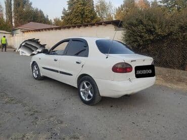 полик нексия 2: Daewoo Lanos: 1997 г., 1.5 л, Механика, Бензиновая, Седан — 4