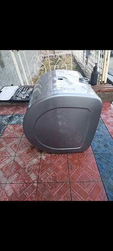 газдын майы: Күйүүчү май багы Volvo 2026 г., Оригинал — 2