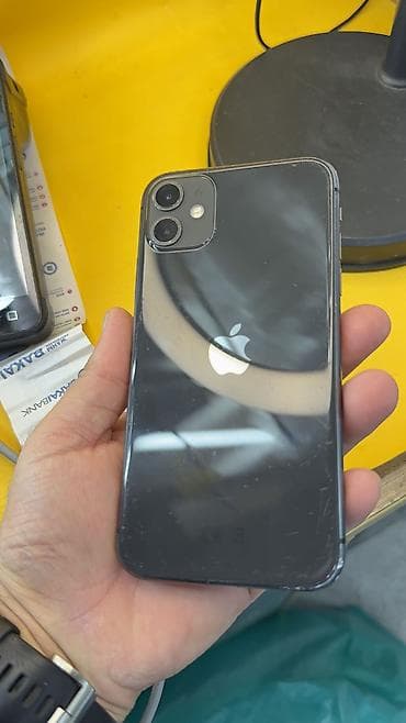 iphone 16 e: IPhone 11, Б/у, 64 ГБ, 100 % — 6