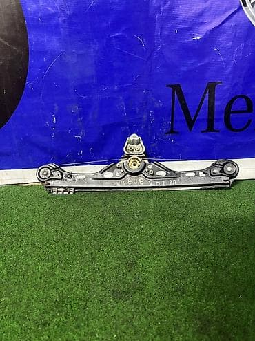 Механизм стеклоподъемника Заднее правое Mercedes-Benz, 2002 г., Б/у, Оригинал