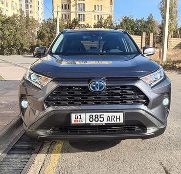 какие машины входят в комфорт яндекс такси в бишкеке: Toyota RAV4: 2021 г., 2.5 л, Вариатор, Гибрид, Кроссовер — 10