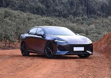 bmw e20: Changan : 2025 г., 1.5 л, Робот, Электромобиль, Лифтбек — 3