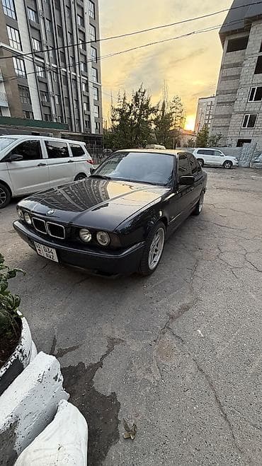 bmw 1994: BMW 5 series: 1991 г., 2.8 л, Механика, Бензин, Седан — 1