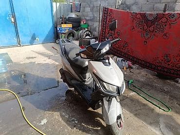 багажник на мото: Тип скутера M8, 150 куб. см, Бензин — 3