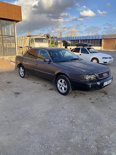 Audi A6: 1994 г., 2.6 л, Кол менен иштөөчү, Бензин, Седан