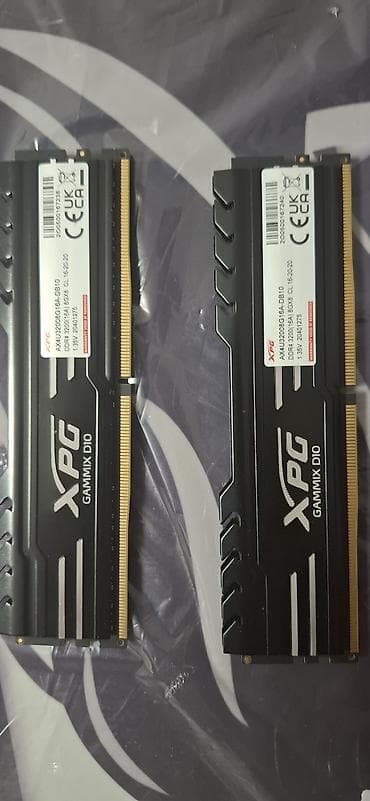 black box видеорегистратор: Оперативная память (RAM) для ПК, Б/у, ADATA, 16 ГБ, DDR4, 3200 МГц — 1