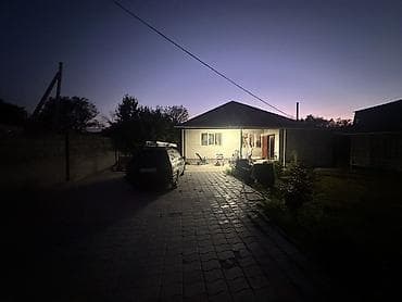 Продается дом жм Ак Оргоо по улице Б. Алыкулова (первая линия) Дом — 1