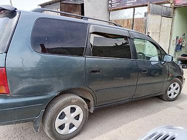 subaru b3: Honda Odyssey: 1996 г., 2.3 л, Автомат, Бензин, Минивэн — 4