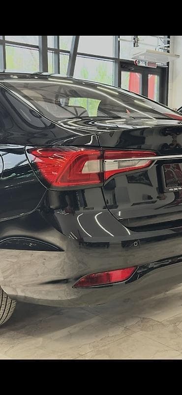 e60 m5: MG : 2024 г., 1.5 л, Автомат, Бензин, Седан — 10