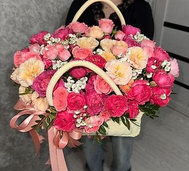 Үй жана бакча: Корзина пионовидных роз🌸
Свежие✨✨✨
Сегодня получила 
Время: 12:47 — 1