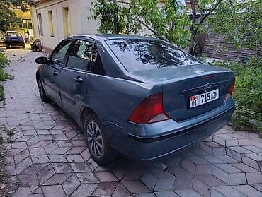 mini cuper: Ford Focus: 2001 г., Механика, Седан — 6